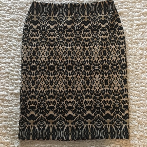 New York & Company Dresses & Skirts - New York and Company pencil skirt